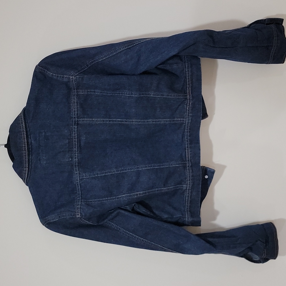 Mossimo Supply & Co. Crop denim jacket size Medium - Picture 3 of 3
